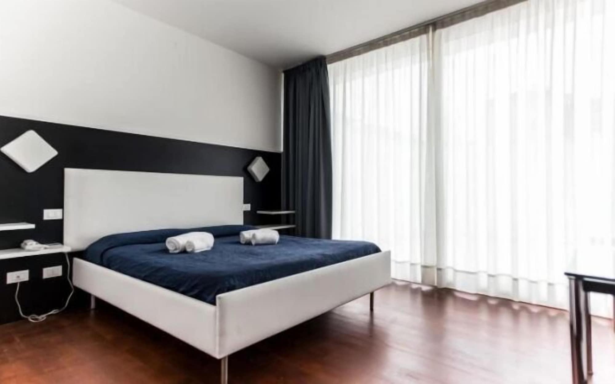 Hotel Trieste Mestre Esterno foto