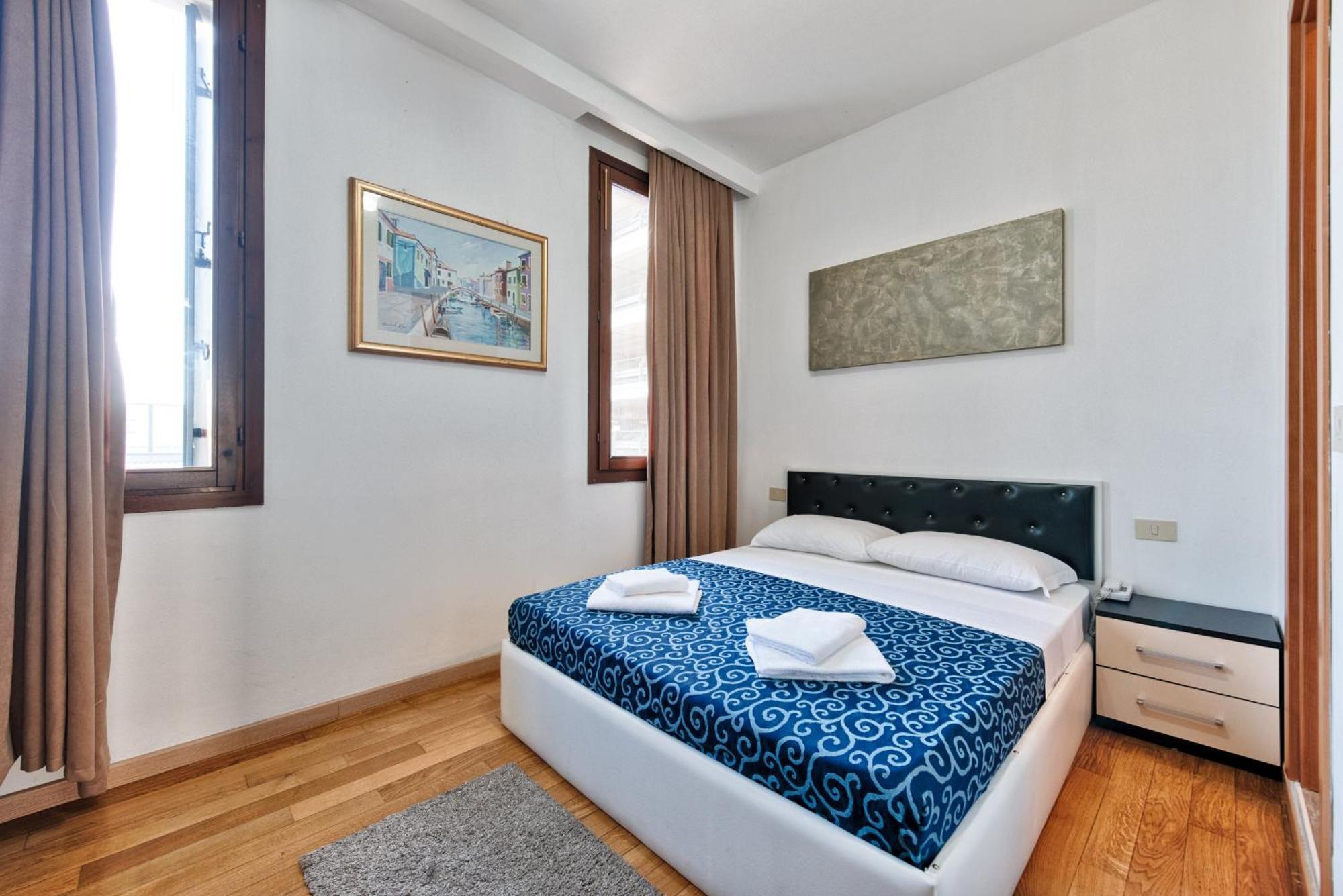 Hotel Trieste Mestre Esterno foto