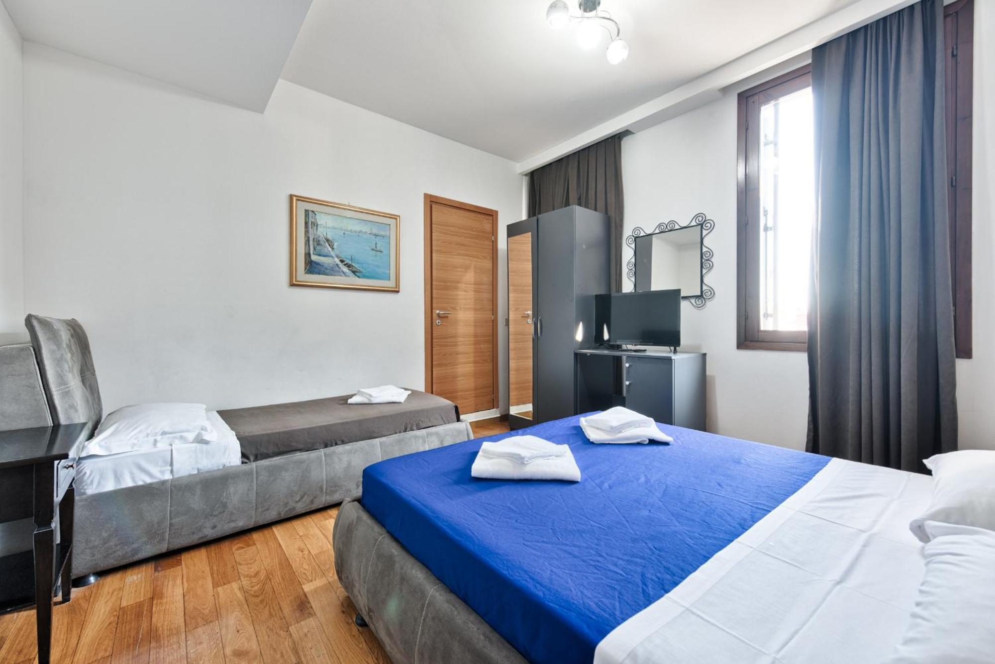 Hotel Trieste Mestre Esterno foto