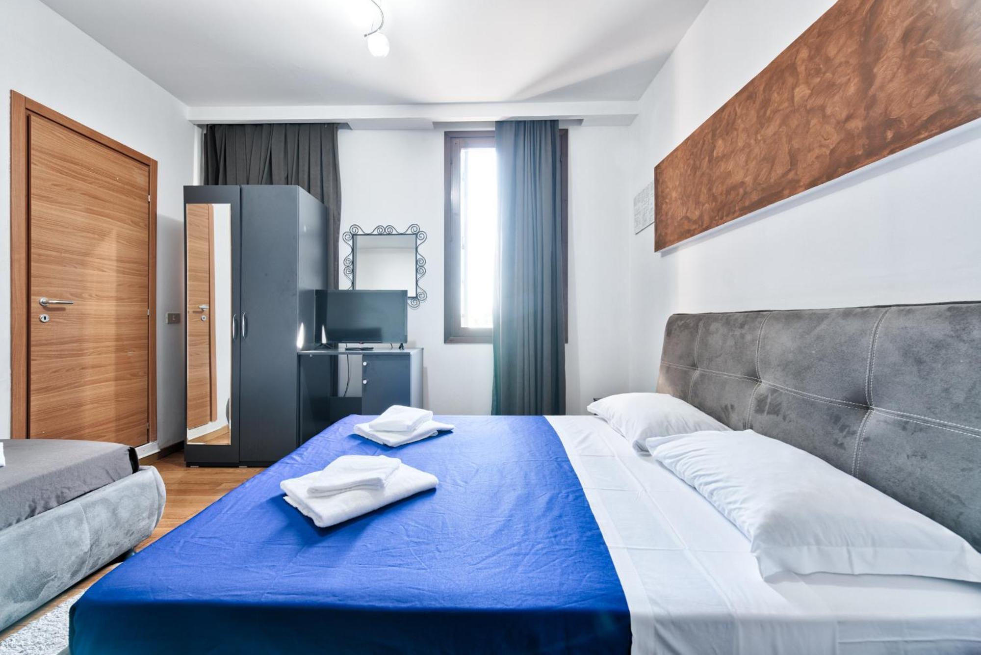 Hotel Trieste Mestre Esterno foto