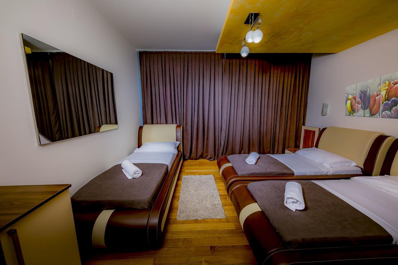 Hotel Trieste Mestre Esterno foto