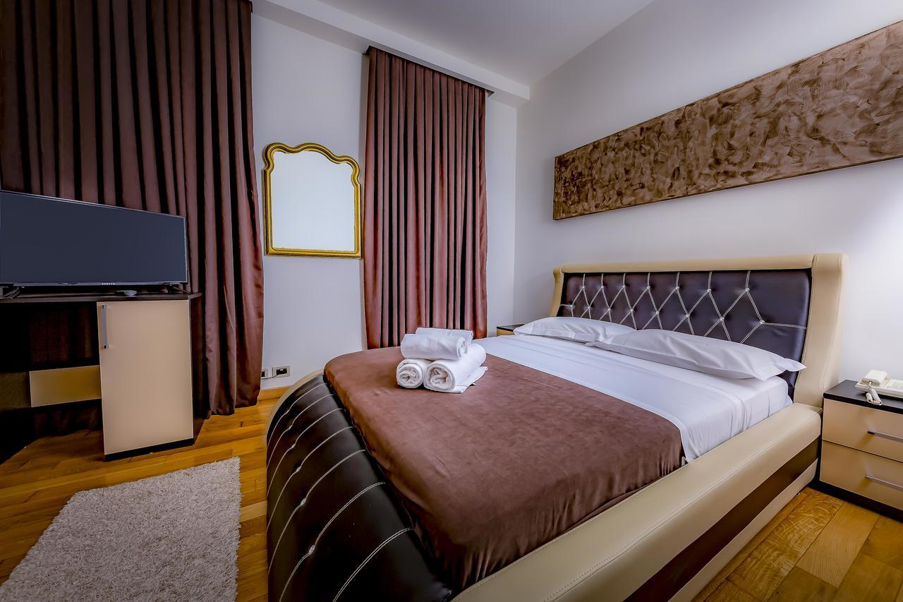Hotel Trieste Mestre Esterno foto